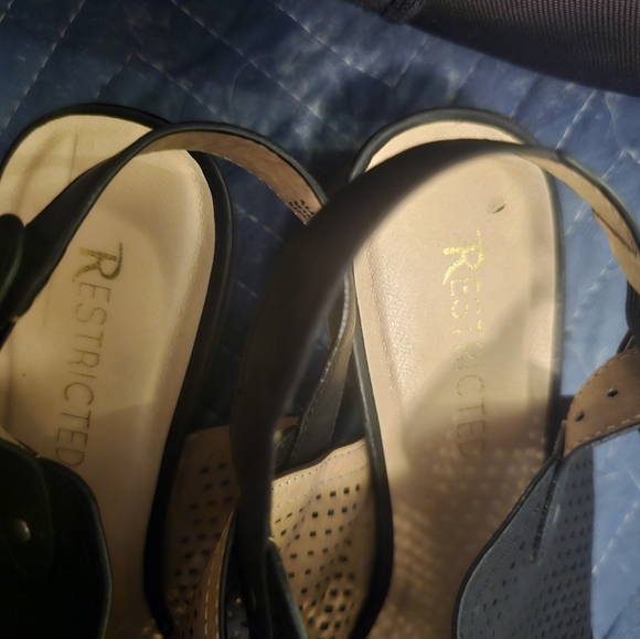 Restricted Black Suede Block Heel - Picture 5 of 5